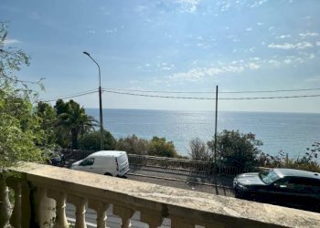 Balcone - Villa via Aurelia, Sanremo - foto 20