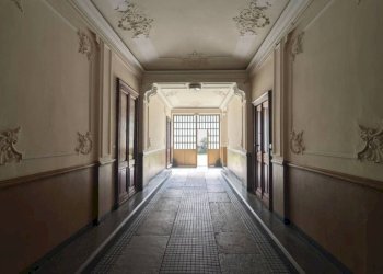 Interno palazzo - Quadrilocale via Principe Tommaso, 21, Torino (zona San Salvario) - foto 3