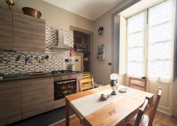 Cucina - Quadrilocale via Principe Tommaso, 21, Torino (zona San Salvario) - foto 7