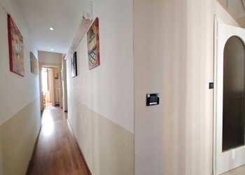 Corridoio - Quadrilocale via Principe Tommaso, 21, Torino (zona San Salvario) - foto 25