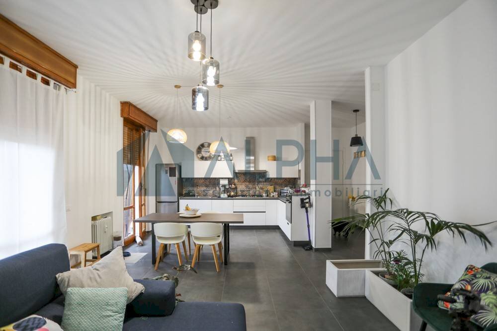 Salone - Quadrilocale viale dell'Appennino, Forlì - foto 1