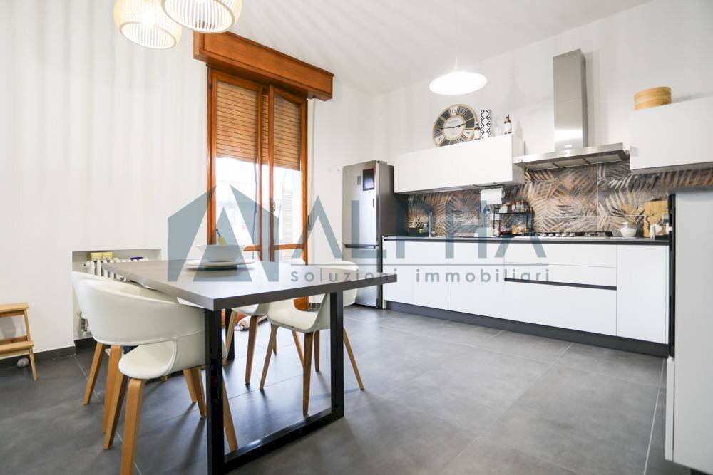 Cucina - Quadrilocale viale dell'Appennino, Forlì - foto 3