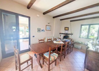 Salone - Villa via Seneca, Genzano di Roma - foto 9