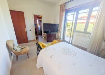 Camera da letto - Villa via Seneca, Genzano di Roma - photo 24