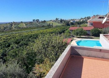 Piscina - Villa via Seneca, Genzano di Roma - foto 35