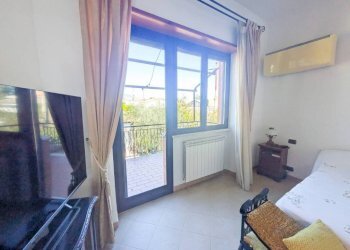 Camera da letto - Villa via Seneca, Genzano di Roma - photo 24