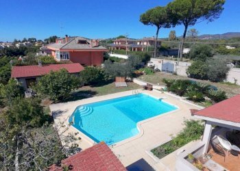 Piscina - Villa via Seneca, Genzano di Roma - photo 37