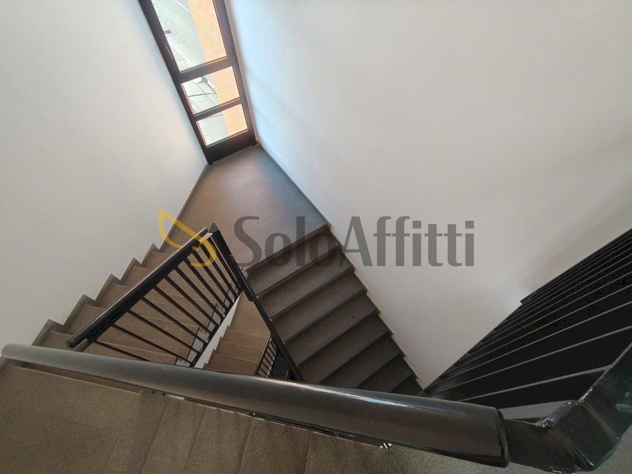 dettaglio scala - Office Gallarate - photo 3