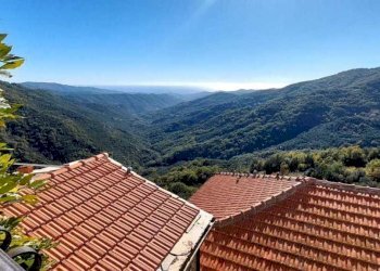 WhatsApp Image 2025-10-24 at 17.08.52.jpeg - Porzione di casa Via Carpasio, Prelà - foto 28