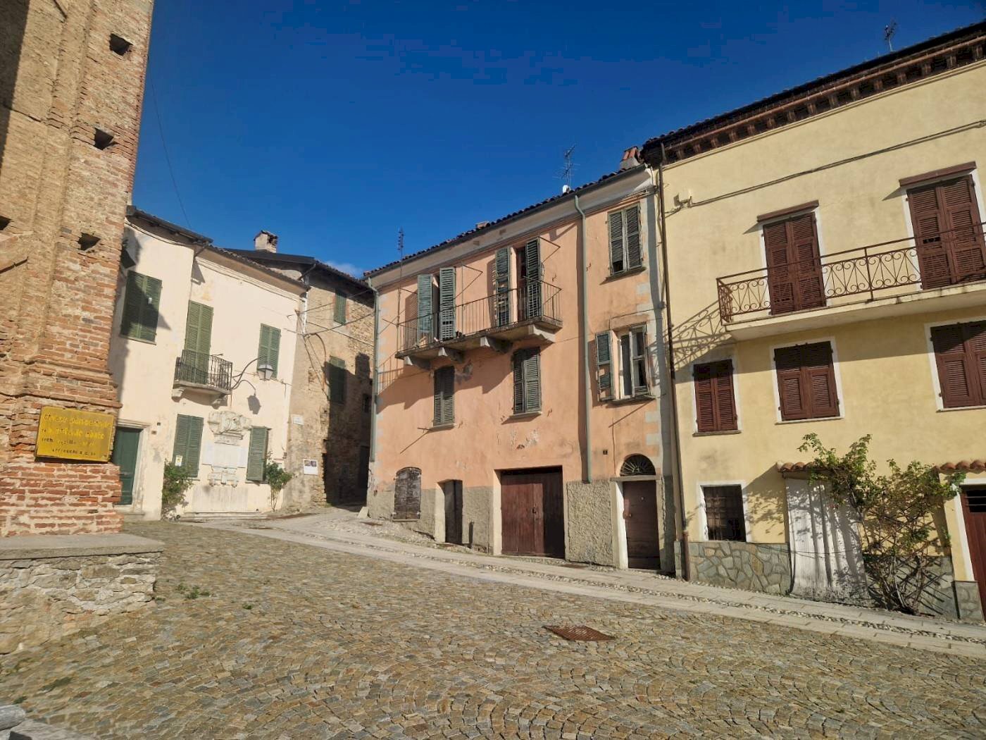 Casa indipendente Piazza Vittorio Emanuele ii, 4, Priero - foto 1