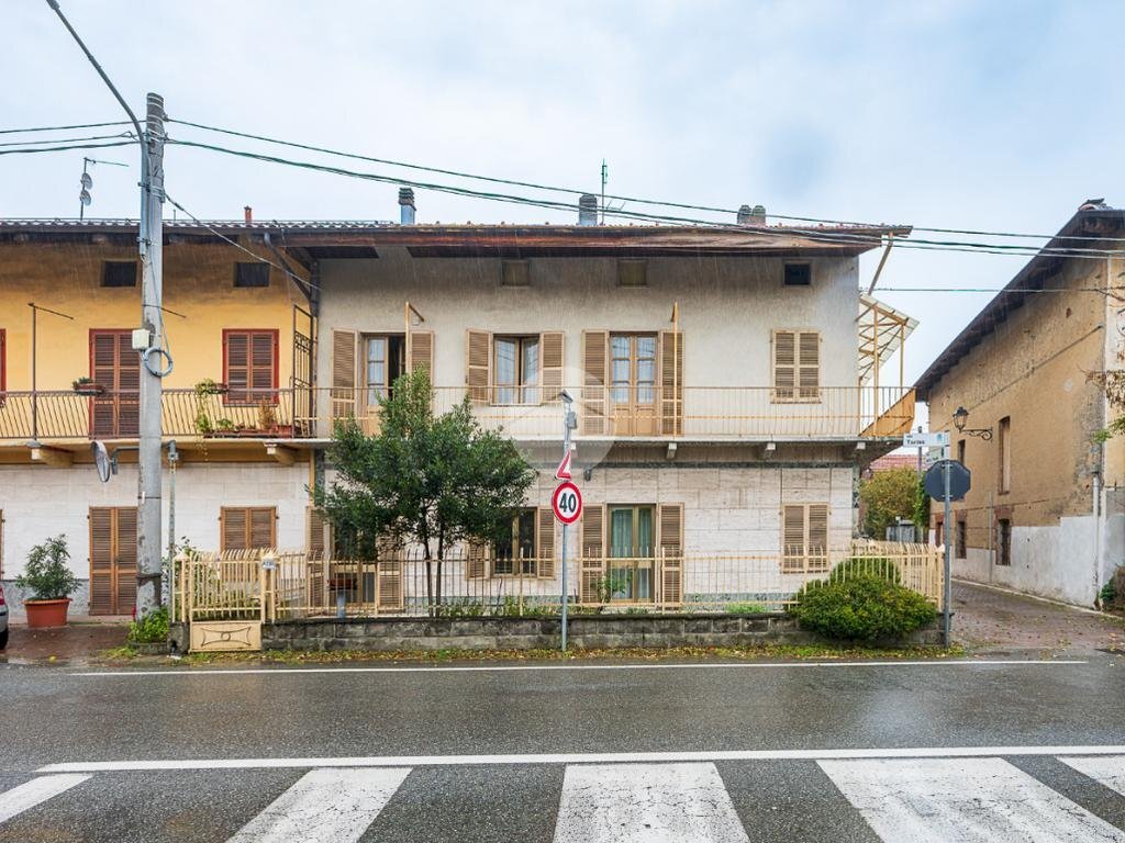 Casa semi indipendente Via Torino, San Francesco al Campo - foto 1