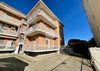 Trilocale Via Camillo Olivetti, Leini - foto 37