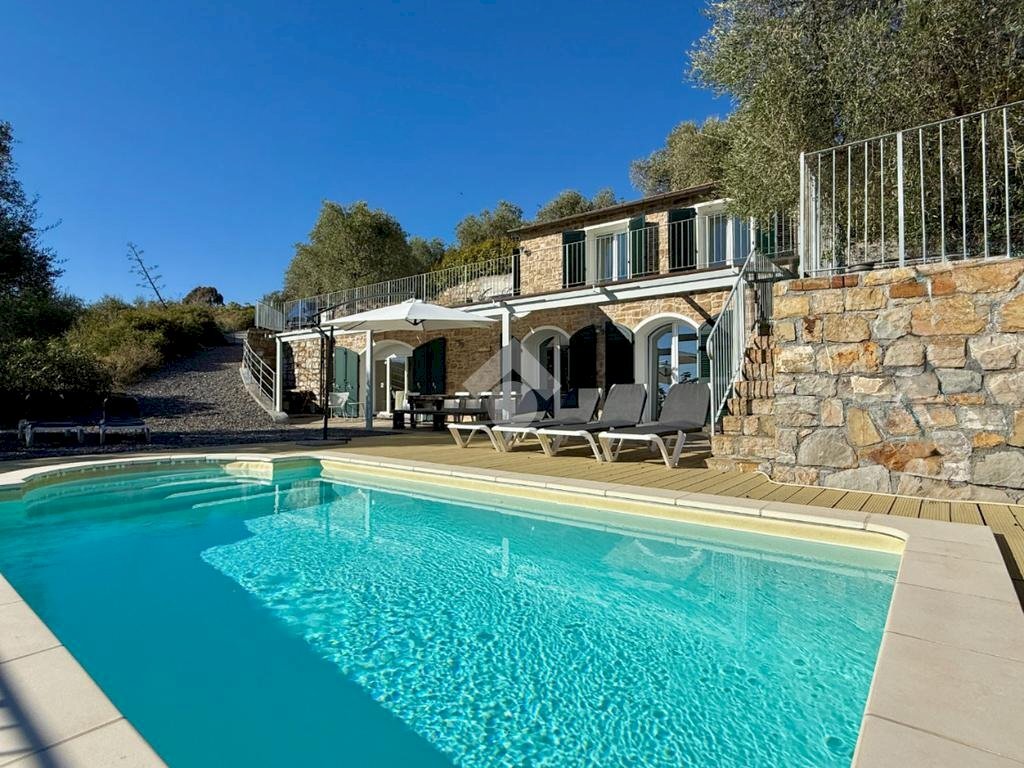 Villa Regione Pantai Superiore, Civezza - foto 3