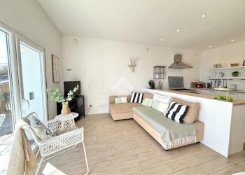 Villa Regione Pantai Superiore, Civezza - foto 15