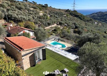 Villa Regione Pantai Superiore, Civezza - foto 35