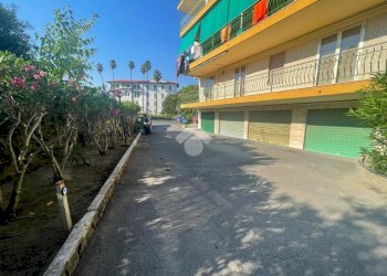 Box Via Giulio Cesare, Bordighera - foto 1