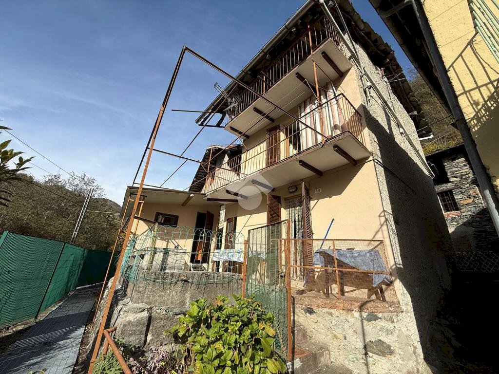 Casa indipendente Frazione frazione bio, Traves - foto 1