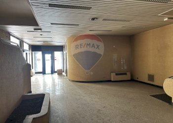 Ricezione / Lobby - Stabile - Palazzo Via Giuseppe Garibaldi
 
48, Bovolone - foto 35