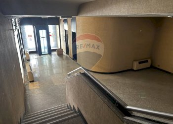 Ricezione / Lobby - Stabile - Palazzo Via Giuseppe Garibaldi
 
48, Bovolone - foto 47