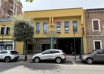 Edificio all\'aperto - Stabile - Palazzo Via Giuseppe Garibaldi
 
48, Bovolone - foto 3