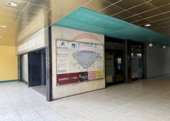 Edificio all\'aperto - Stabile - Palazzo Via Giuseppe Garibaldi
 
48, Bovolone - foto 7