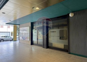 Ricezione / Lobby - Stabile - Palazzo Via Giuseppe Garibaldi
 
48, Bovolone - foto 9