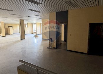 Stanza vuota - Stabile - Palazzo Via Giuseppe Garibaldi
 
48, Bovolone - foto 32