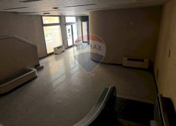 Stanza vuota - Stabile - Palazzo Via Giuseppe Garibaldi
 
48, Bovolone - foto 34