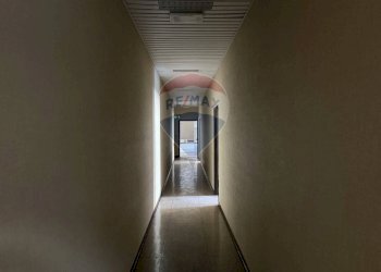 Hall / corridoio - Stabile - Palazzo Via Giuseppe Garibaldi
 
48, Bovolone - foto 62