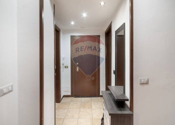 Hall / corridoio - Three-room apartment Via Risorgimento
 
161, Sesto San Giovanni - photo 8