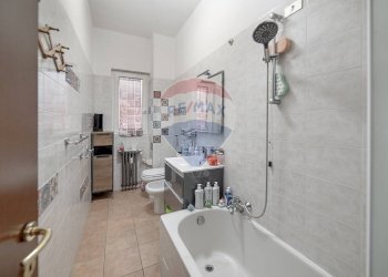 Bagno - Three-room apartment Via Risorgimento
 
161, Sesto San Giovanni - photo 9