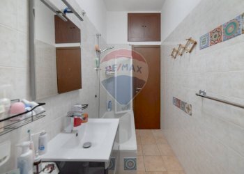 Bagno - Three-room apartment Via Risorgimento
 
161, Sesto San Giovanni - photo 11