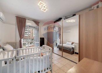Camera / camera da letto - Three-room apartment Via Risorgimento
 
161, Sesto San Giovanni - photo 15