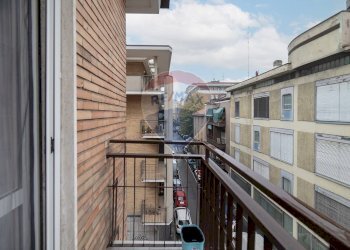 Balcone - Three-room apartment Via Risorgimento
 
161, Sesto San Giovanni - photo 18
