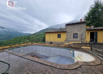 Foto 1 - Villa via di Tassaia
 
20, Borgo San Lorenzo - foto 1