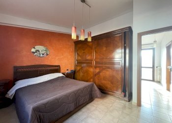 camera matrimoniale - Villa a Schiera via Luciano Berio  7, Manoppello - foto 10