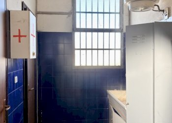 servizi - Capannone Via Prati, Castello d'Argile - foto 3