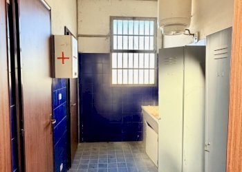 servizi - Capannone Via Prati, Castello d'Argile - foto 4