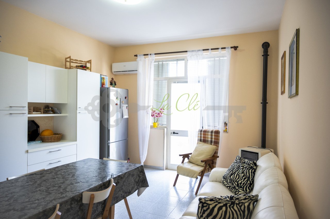 VENDITA CAVALLINO - SOGGIORNO E ZONA PRANZO - Casa indipendente Cavallino - foto 1