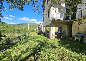 03.jpg - Porzione di casa Vocabolo Santa Maria delle Corti 3, Lisciano Niccone - foto 3