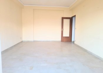 Trilocale Via Giuseppe Bottone, Messina - foto 8