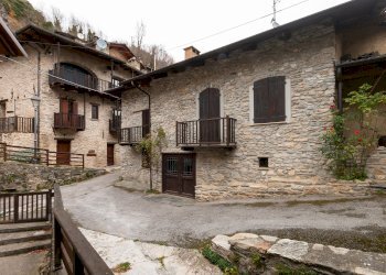 Appartamento Via Sabetran, snc, Stroppo - foto 1