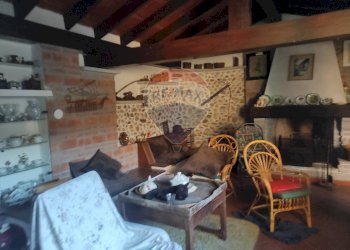 Casa indipendente VIA CASTELLO, 3 
 Borgo Ticino, Borgo Ticino - foto 5