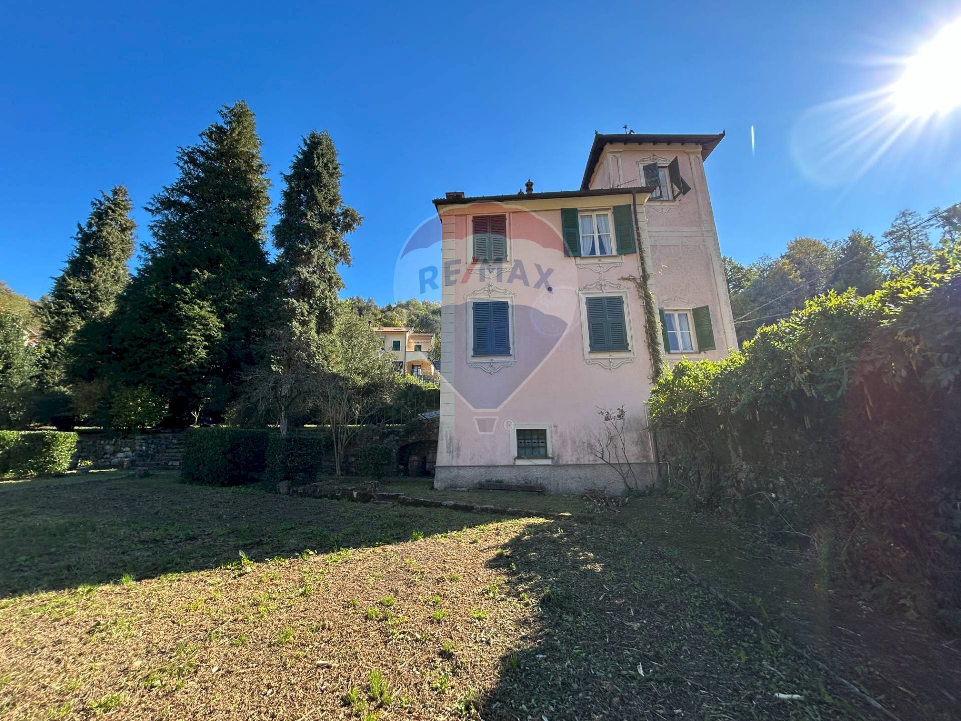 Villa Centro, Varese Ligure, Varese Ligure - photo 1