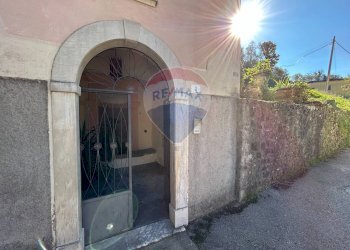 Villa Centro, Varese Ligure, Varese Ligure - photo 2