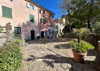 Villa Centro, Varese Ligure, Varese Ligure - photo 5