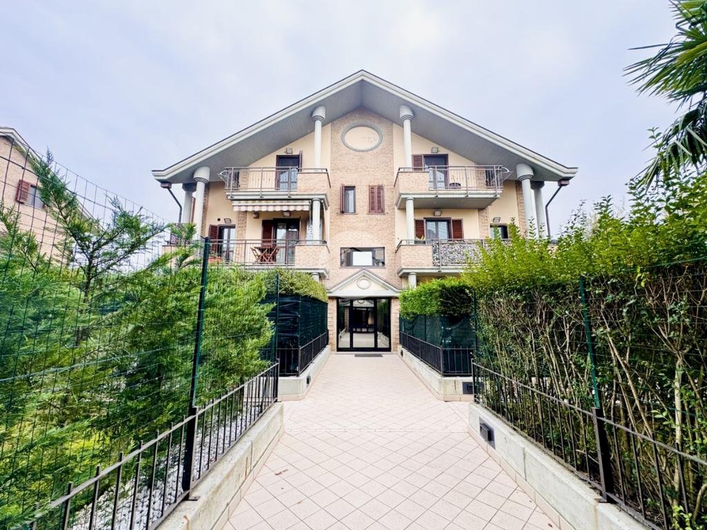 Trilocale Via Dora, La Loggia - foto 1