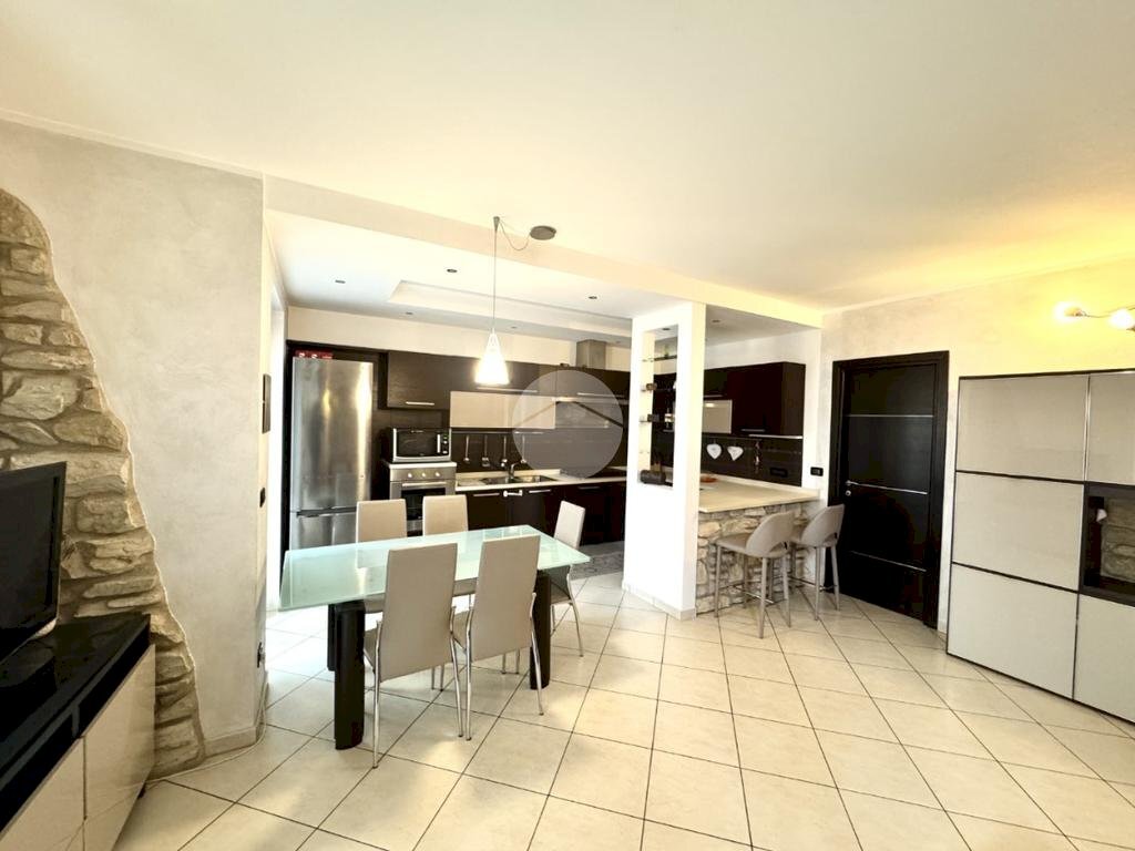 Trilocale Via Dora, La Loggia - foto 3