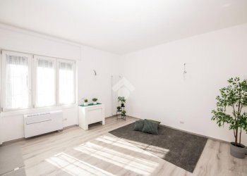 Trilocale Via Monte Popera, Milano (zona Rogoredo) - foto 7