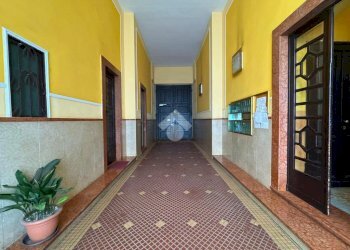 One-room apartment Via Clotilde, Torino (neighborhood San Donato) - photo 3